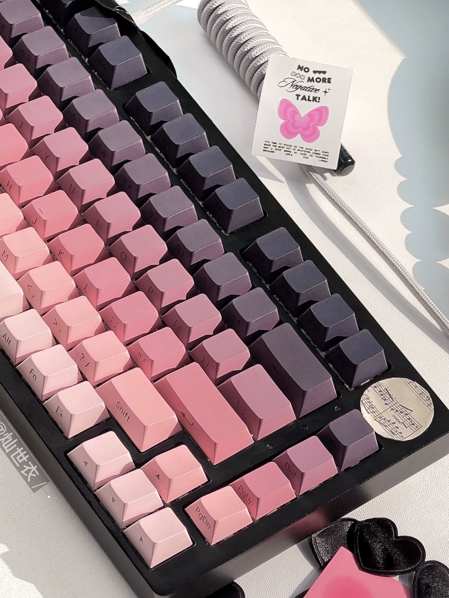 021 Black Pink Gradient Side Engraved Cherry Profile Keycap 111 PBT keys