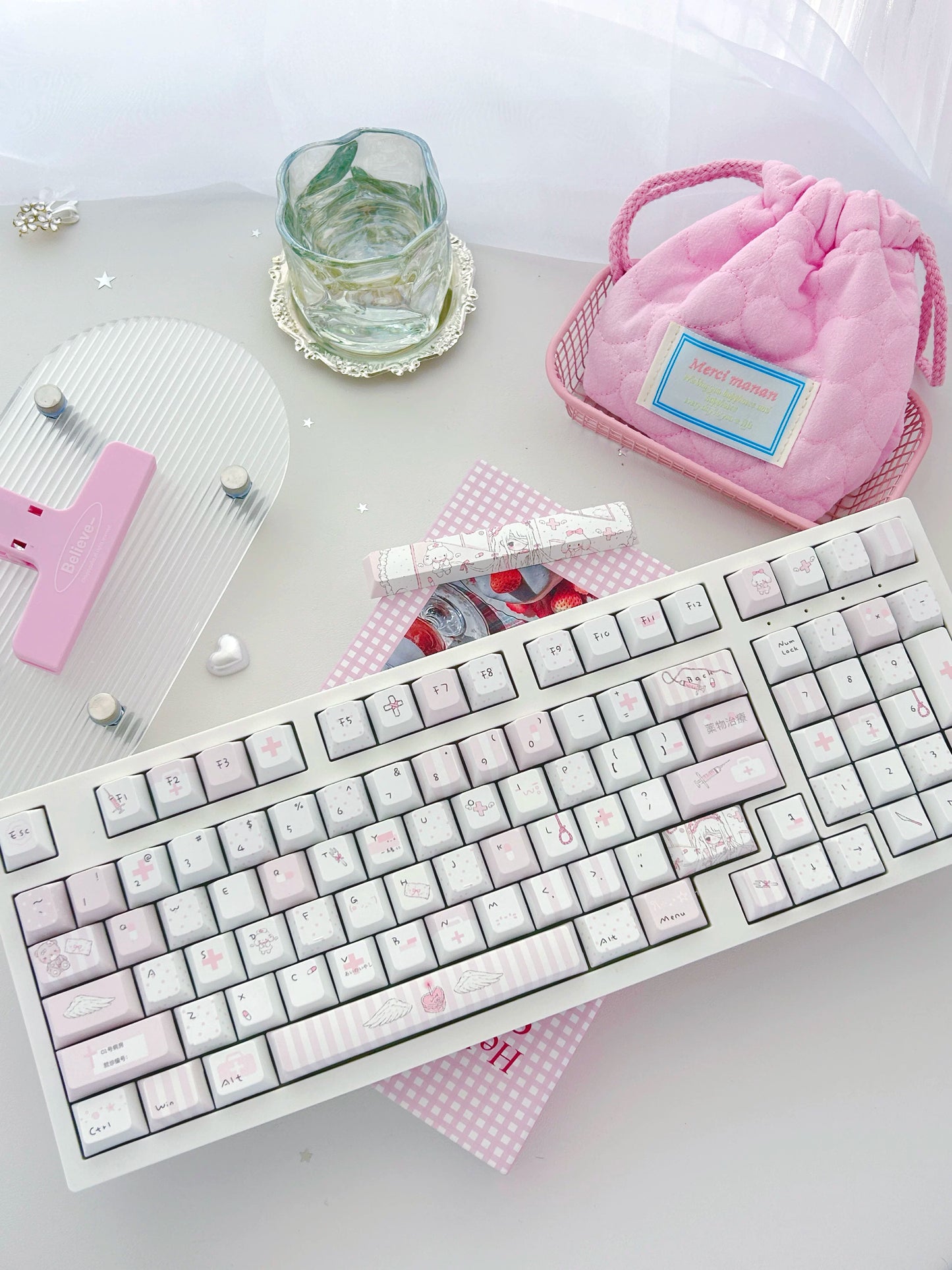 #0286 1 Angel Treatment Room Cold White Light Pink Keycap Cherry Profile