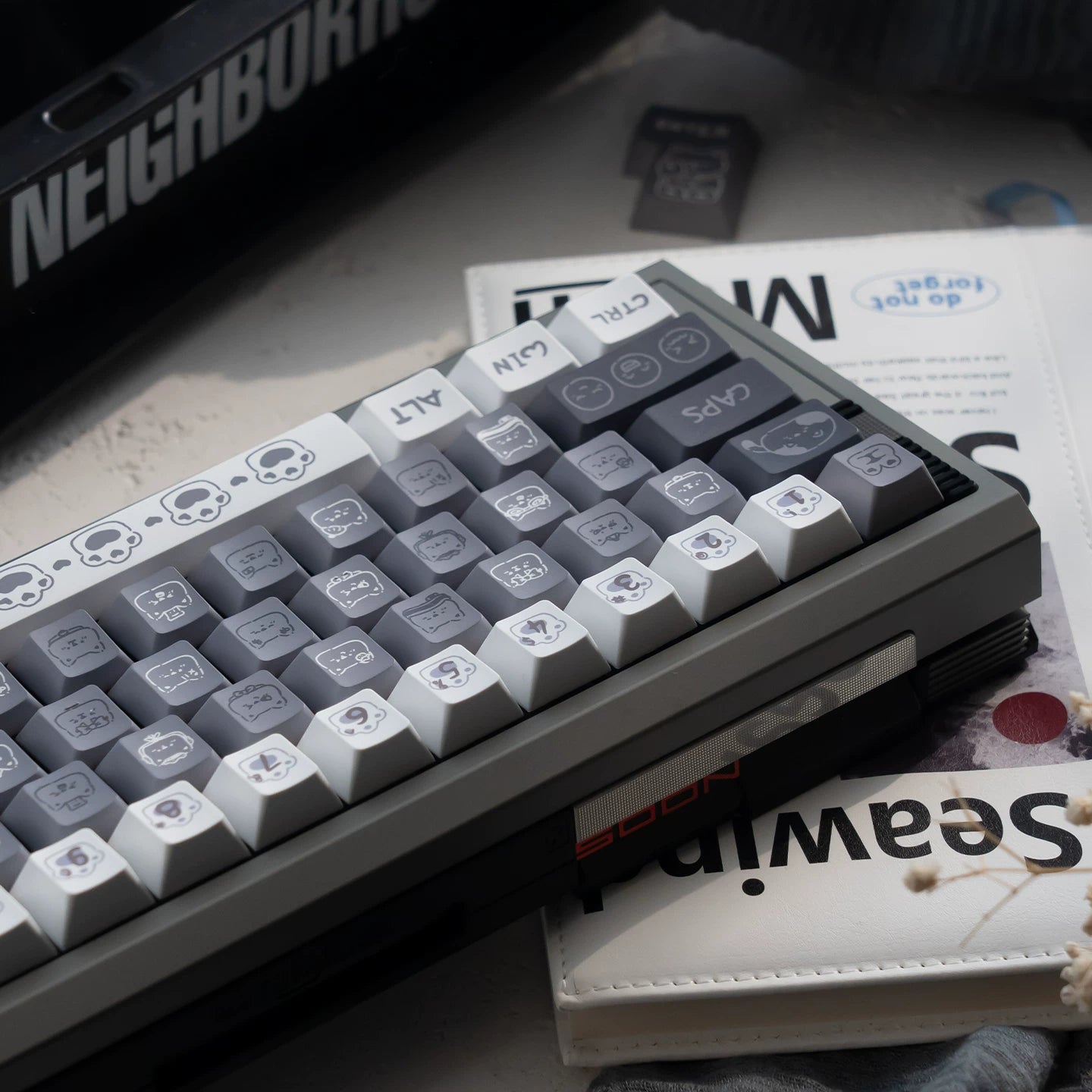 #0276 Emo Gray Kitten Black and White Side Engraved Keycap Designed By URE