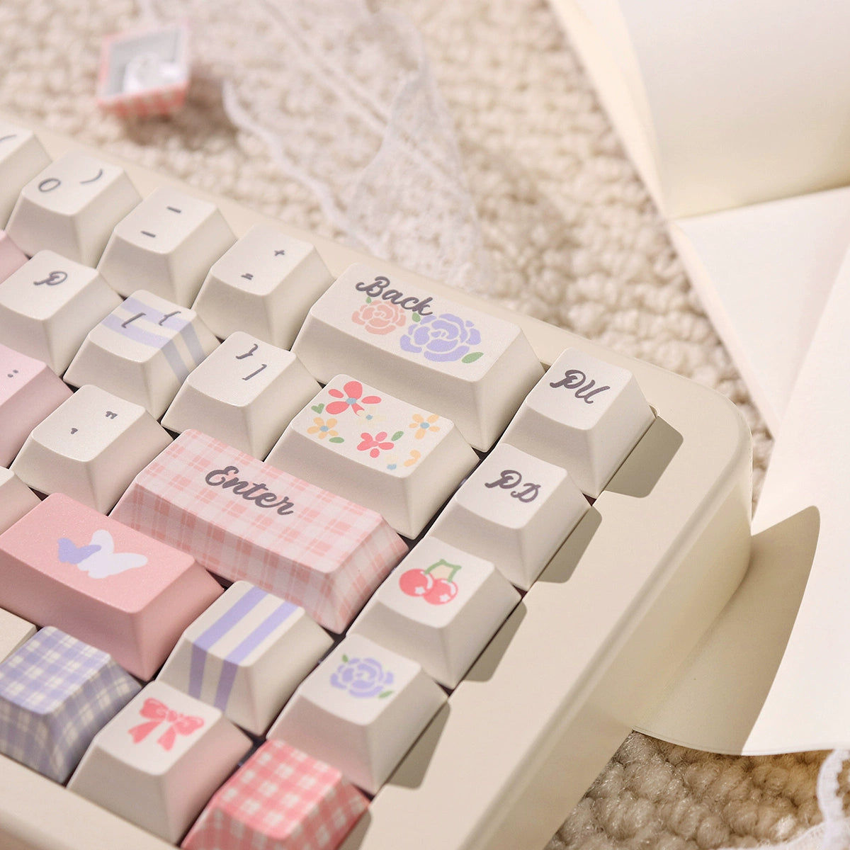 043 Pastel Pink Blue Grids Garden Keycap Cherry/ MOA Profile 152 keys BeeFun design