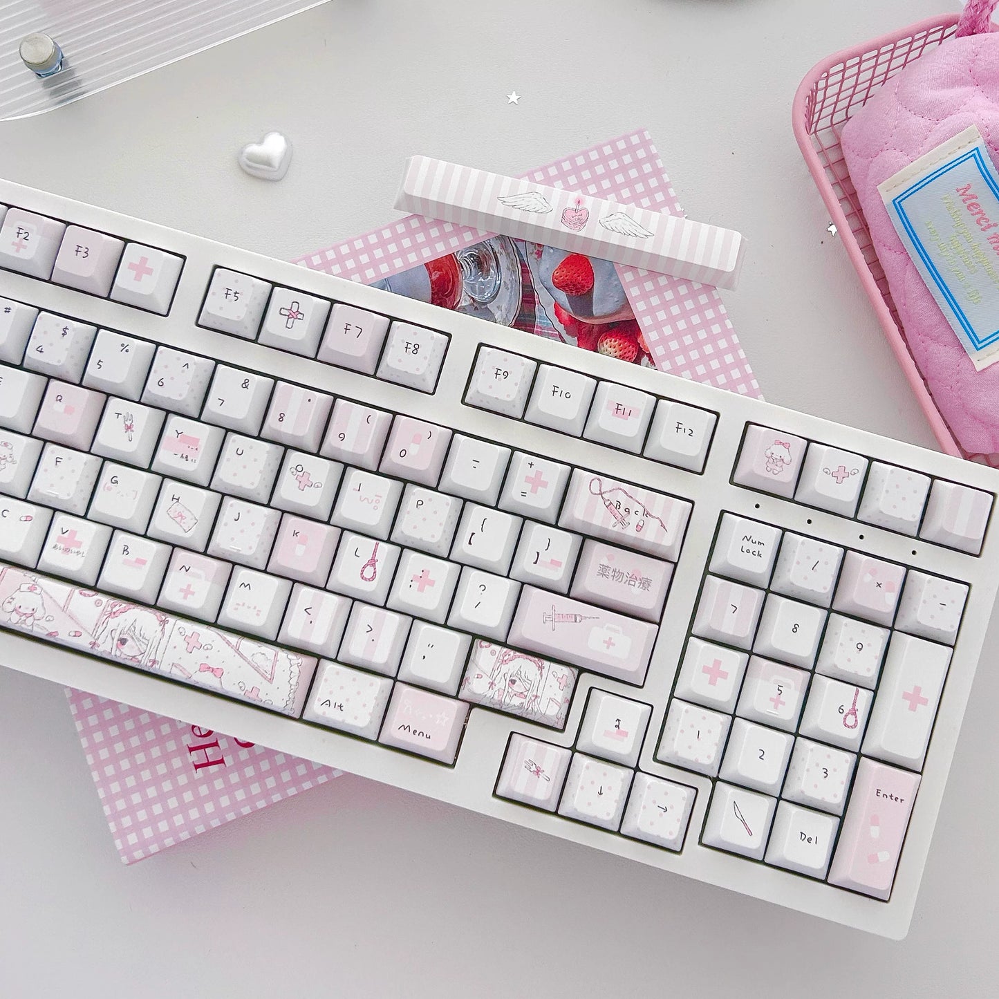 #0286 1 Angel Treatment Room Cold White Light Pink Keycap Cherry Profile