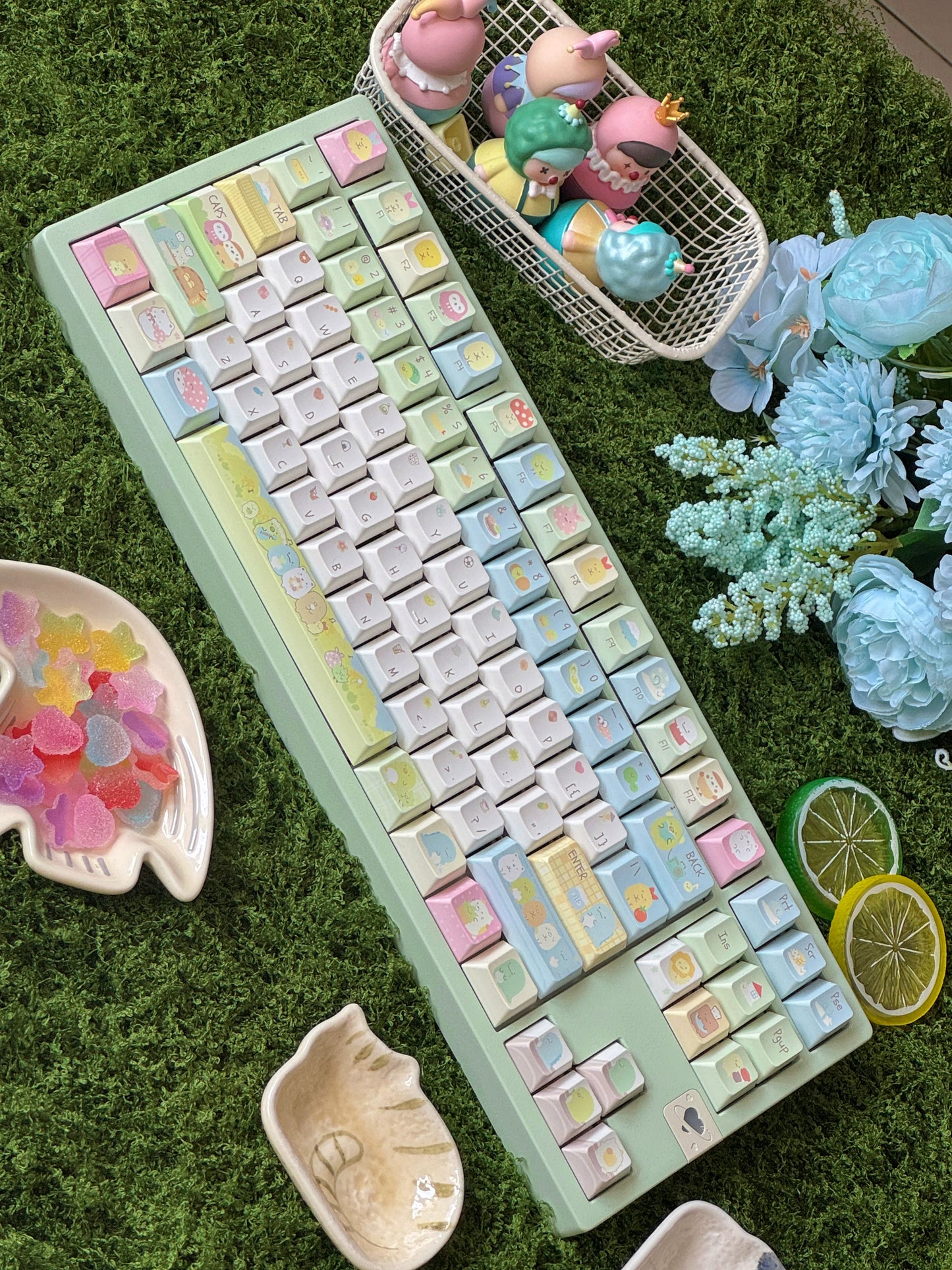 #0281 Sumikko Gurashi Cute Little Creature Pale Yellow-green Keycap Cherry Profile