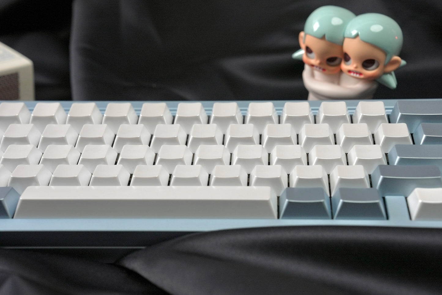 Silver Pearl Tears Cherry Profile Keycaps Keyria Labs Design