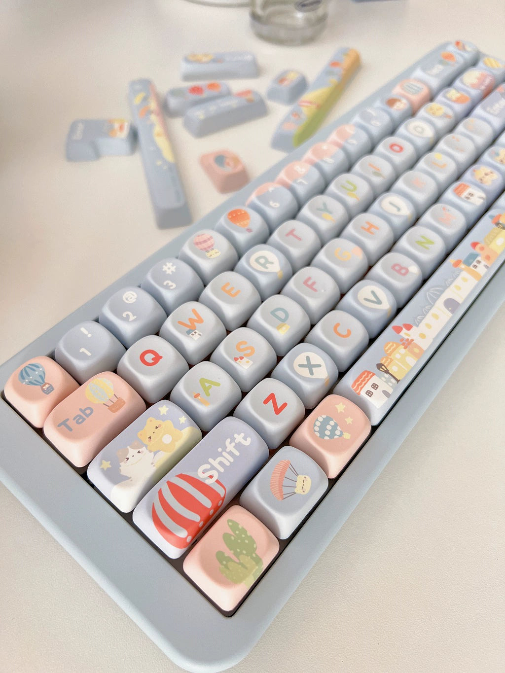 070 Pale Blue Hot Air Balloon MOA Profile 141 Keys Customized Mechanical Keyboard Keycaps