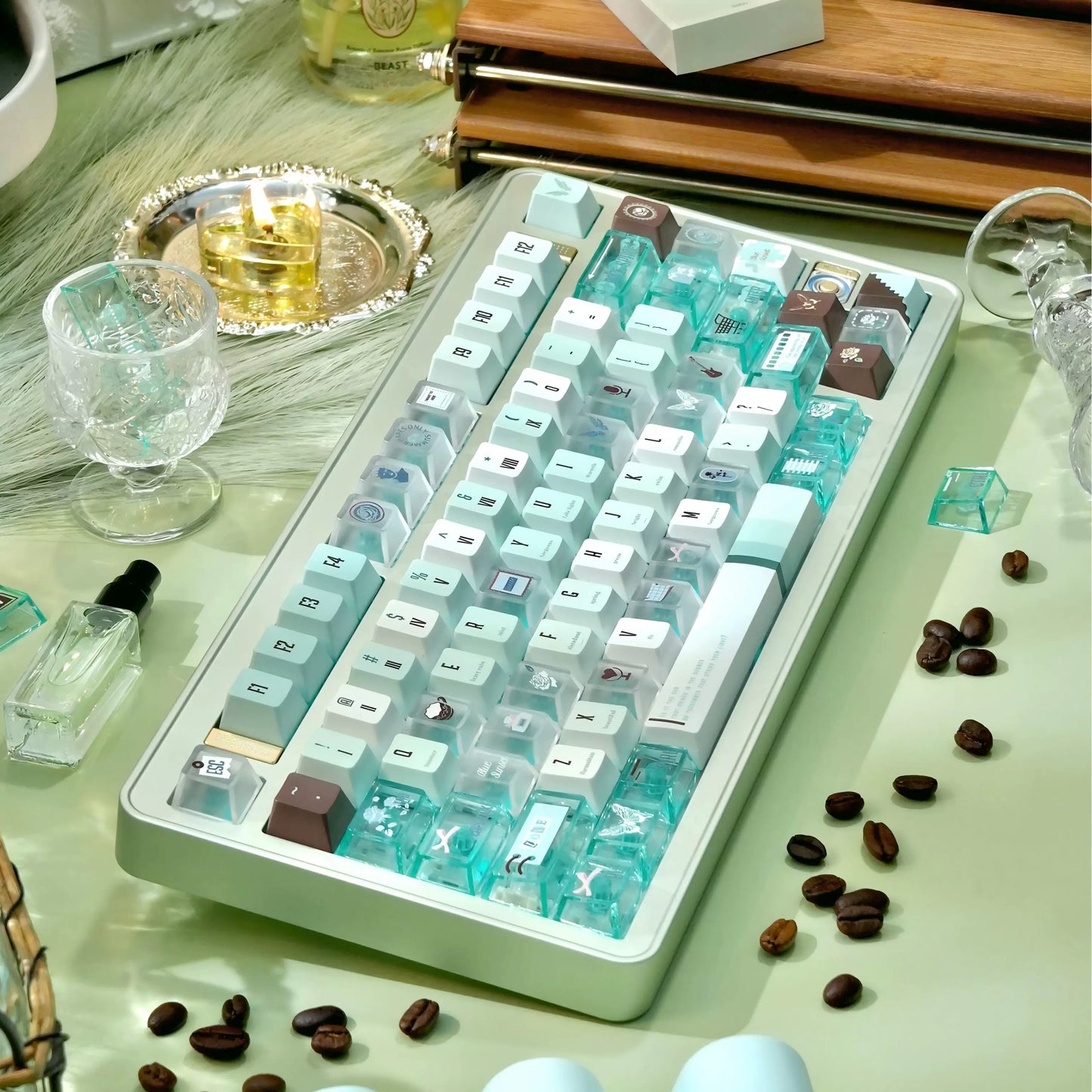 #0241 Mint Chocolate Mambo Keycap Green Brown Keycap Cherry Profile (not including keyboard)