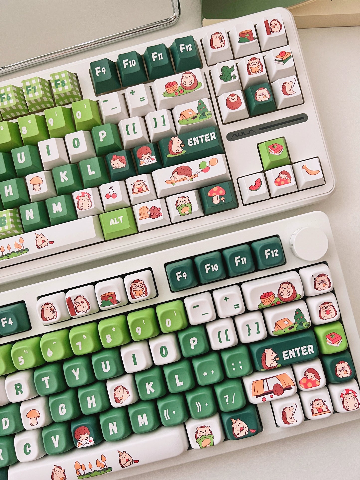 Green Little Hedgehog PBT Five-Sided Sublimation Keycaps Foa/Cherry Profile 143 Keys Customized Mechanical Keyboard Keycaps