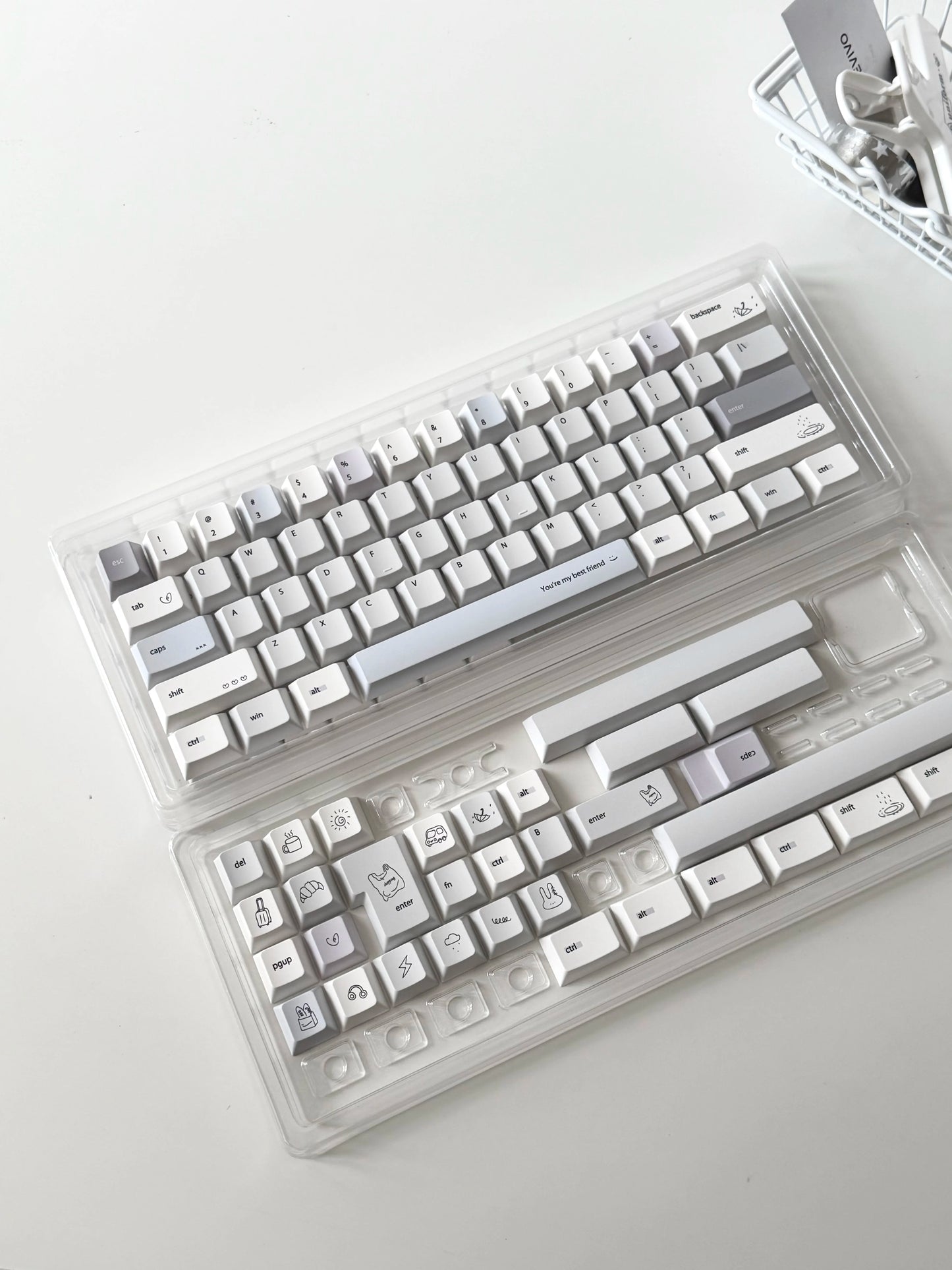 #0296 Minimalist Pale Blue White & Gray Keycap Set – Retro Japanese Style PBT Keycaps for Mechanical Keyboards Designed By Mochi Lab