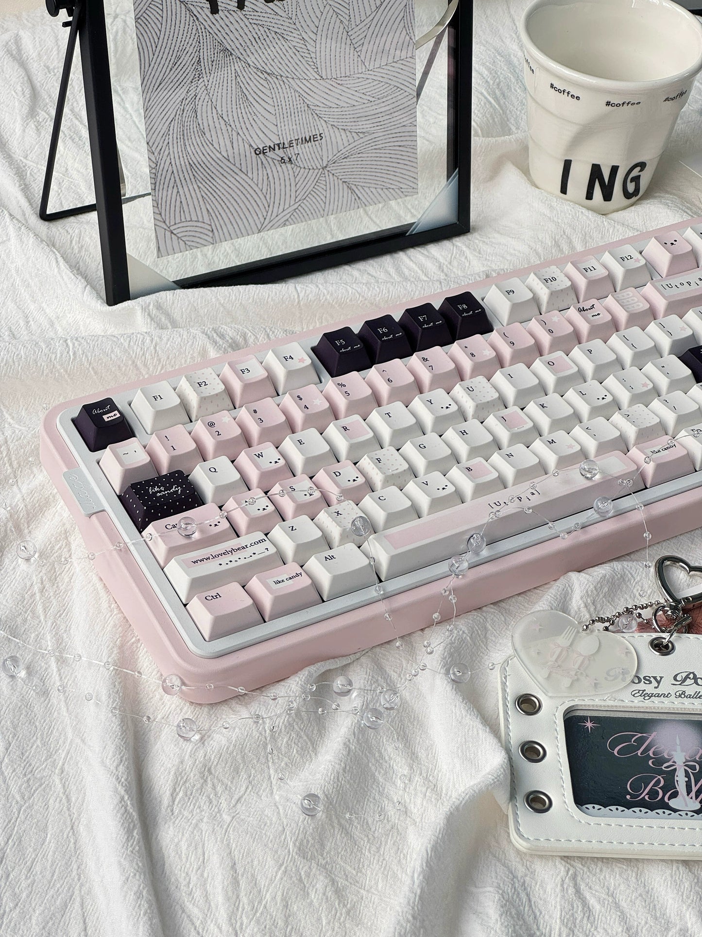 #0236 Utopia Black Pink Elegant Creamy Keycap Cherry ProfileDesigned By DokiLab（not including keyboard）