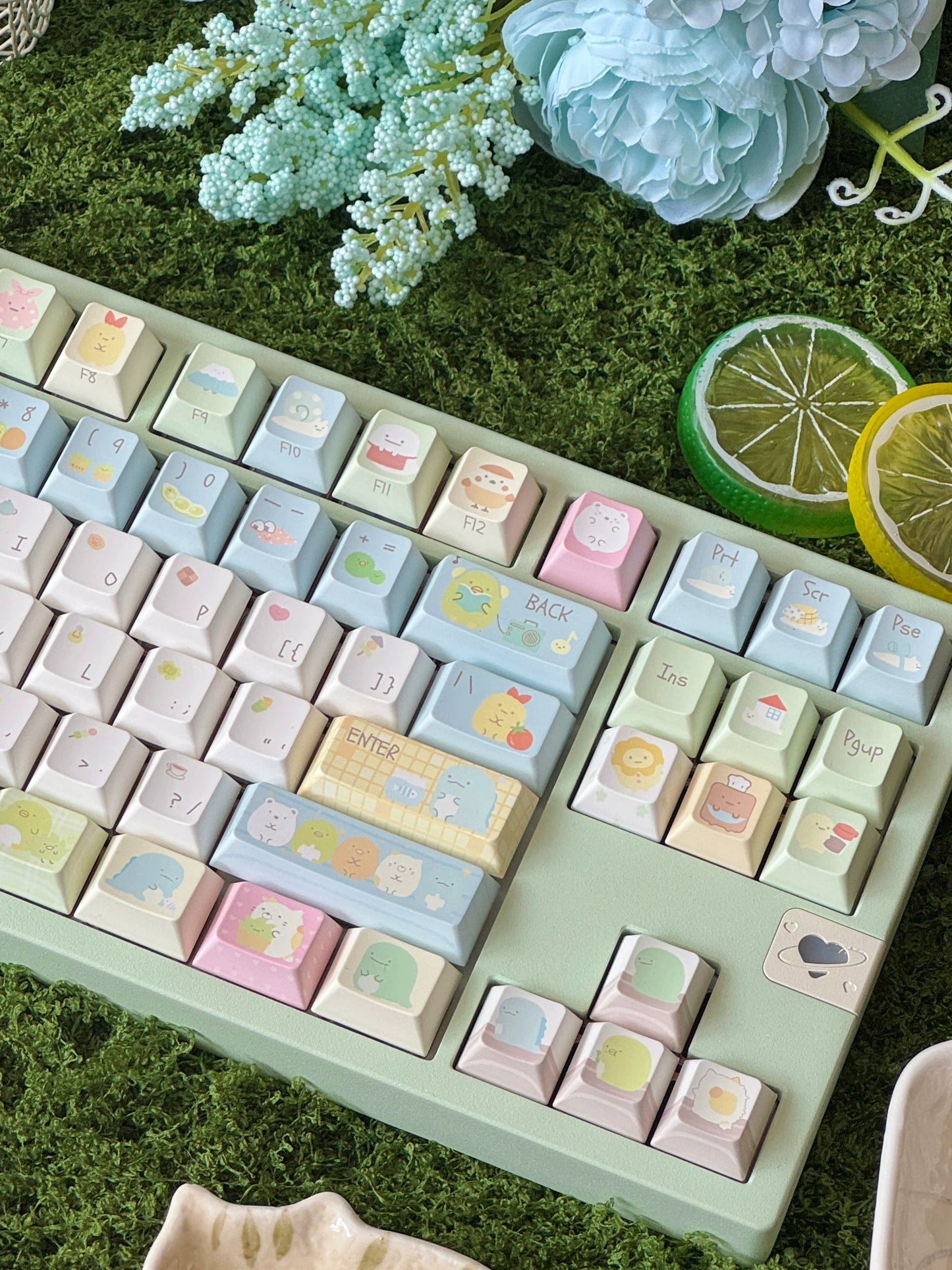 #0281 Sumikko Gurashi Cute Little Creature Pale Yellow-green Keycap Cherry Profile