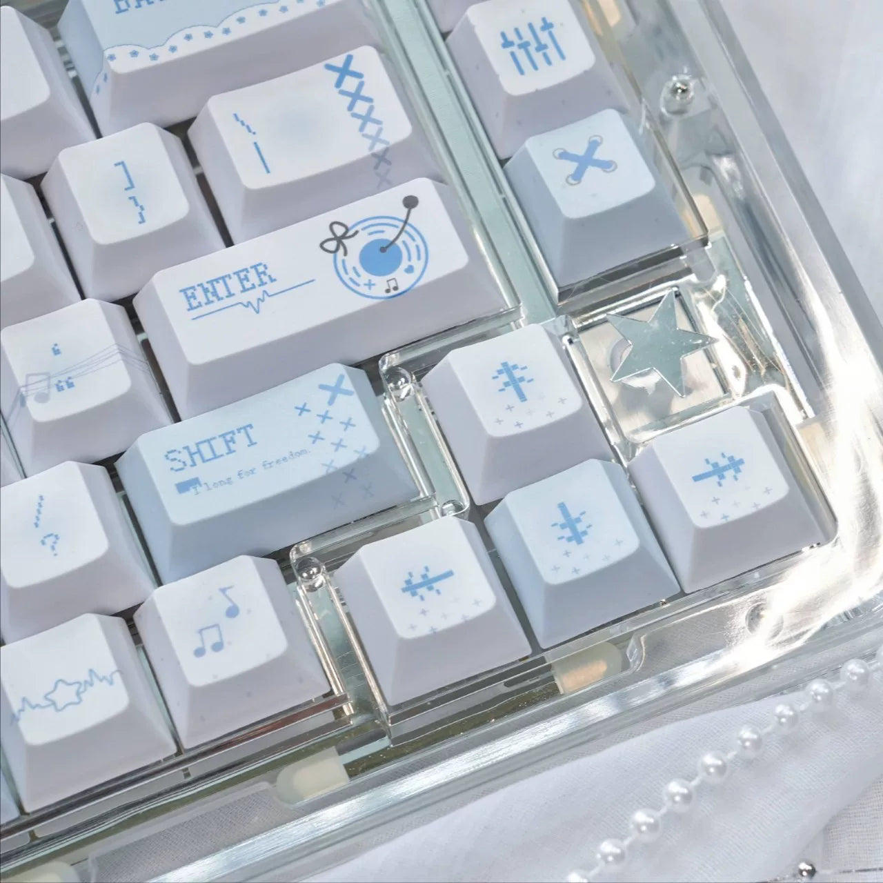 #0265 Blue Overture Blue and White Piano Music Note Keycap Cherry Profile Designed By Miller