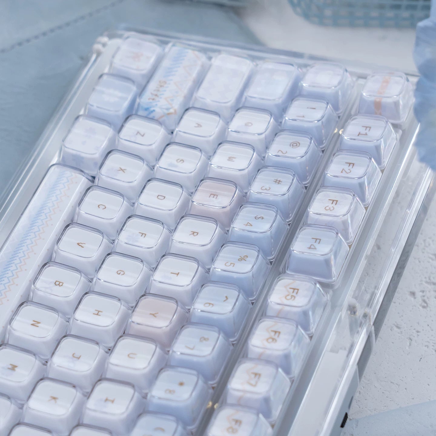 #0255 Light Blue Winter Letter Crystal Jelly Keycap KDA Profile PBT + PC Double-layer Designed By URE