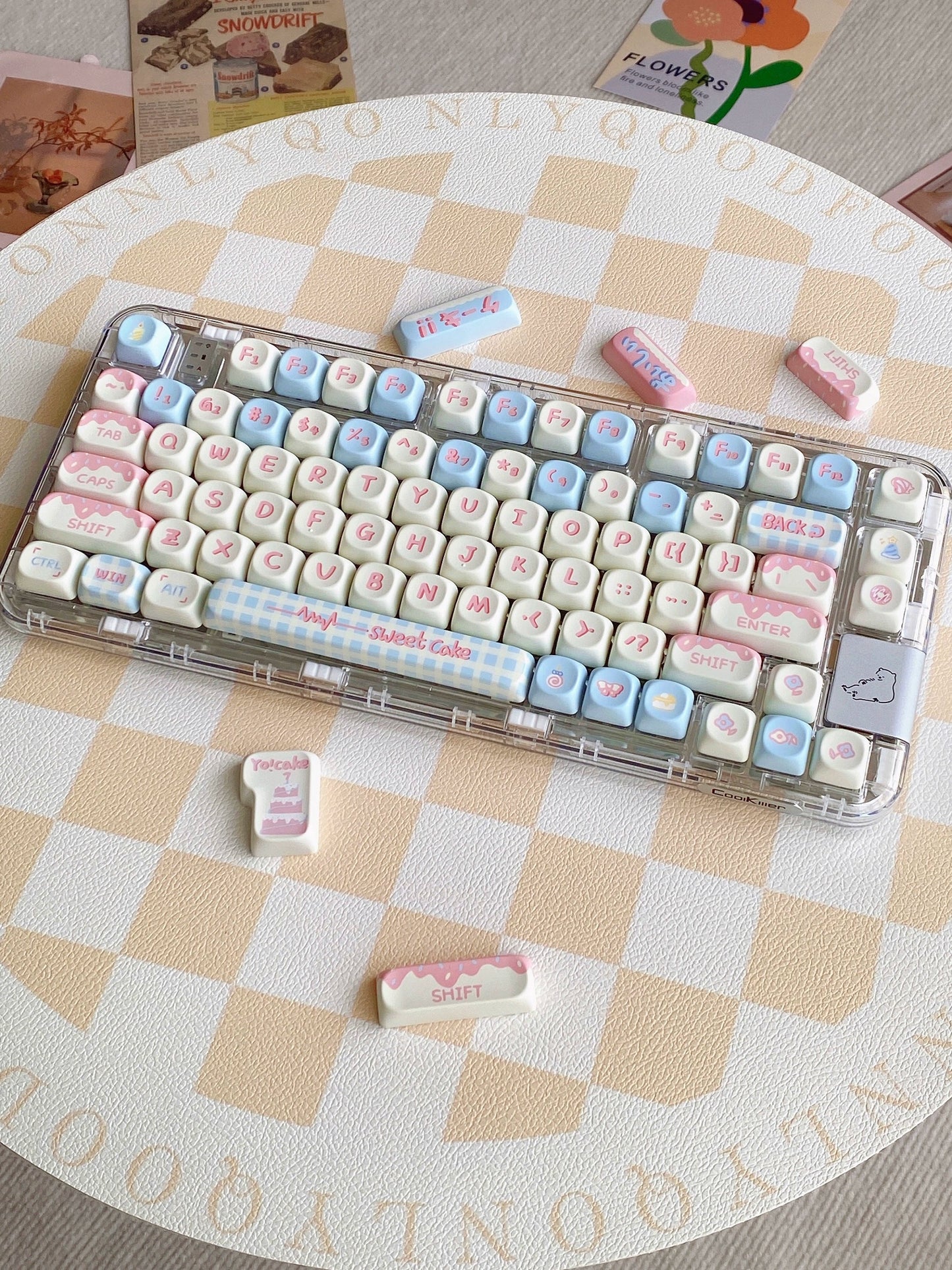 068 Pastel Blue and Pink Cream Beige Off White MoCoo Cake Cherry/SOA(MOA with Slope) Keycap Cute Keycap